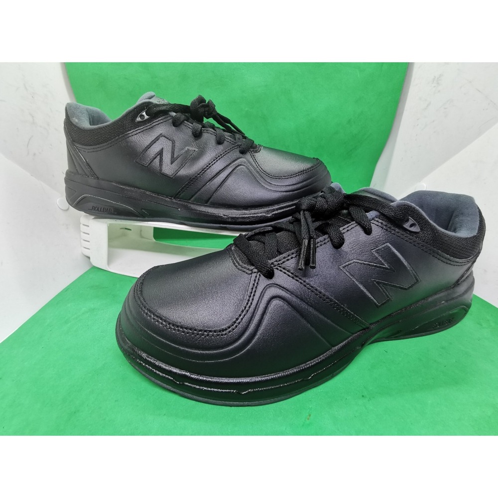 New Balance Women's 813 V1 Size 11 D Wide Lace Up Walking Black Shoes